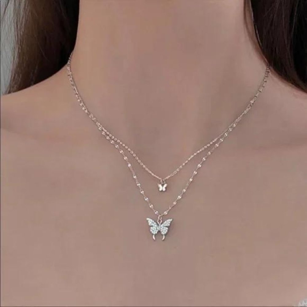 BUTTERFLY 18K ROSE GOLD NECKLACE, NICE NECKLACE, CUTE NECKLACE - Picture 3 of 4